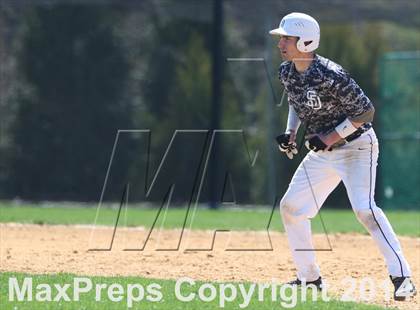 Thumbnail 2 in St. Mary's vs. St. Dominic photogallery.
