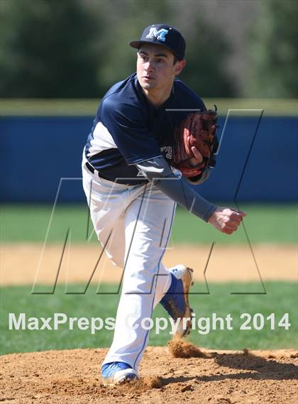 Thumbnail 2 in St. Mary's vs. St. Dominic photogallery.