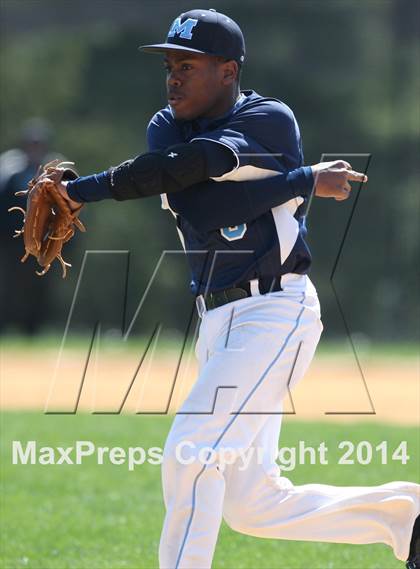 Thumbnail 3 in St. Mary's vs. St. Dominic photogallery.
