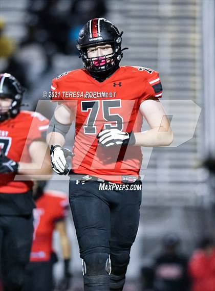 Thumbnail 1 in Hillcrest vs. Ridge View (SCHSL Class AAAAA 2nd Round Playoff) photogallery.
