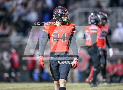 Thumbnail 3 in Hillcrest vs. Ridge View (SCHSL Class AAAAA 2nd Round Playoff) photogallery.