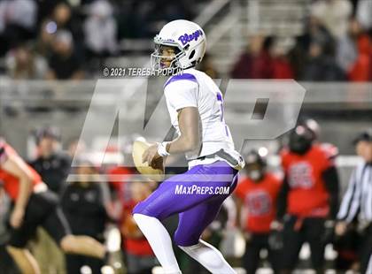 Thumbnail 2 in Hillcrest vs. Ridge View (SCHSL Class AAAAA 2nd Round Playoff) photogallery.