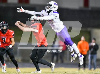 Thumbnail 2 in Hillcrest vs. Ridge View (SCHSL Class AAAAA 2nd Round Playoff) photogallery.