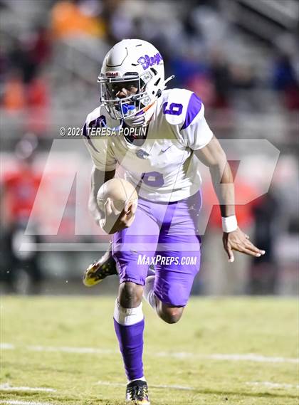 Thumbnail 2 in Hillcrest vs. Ridge View (SCHSL Class AAAAA 2nd Round Playoff) photogallery.