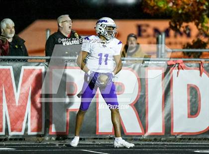 Thumbnail 1 in Hillcrest vs. Ridge View (SCHSL Class AAAAA 2nd Round Playoff) photogallery.