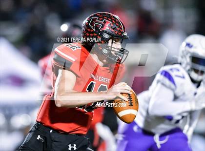 Thumbnail 3 in Hillcrest vs. Ridge View (SCHSL Class AAAAA 2nd Round Playoff) photogallery.