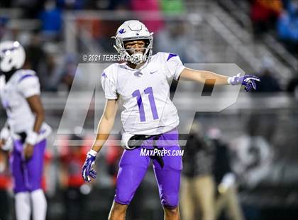 Thumbnail 2 in Hillcrest vs. Ridge View (SCHSL Class AAAAA 2nd Round Playoff) photogallery.