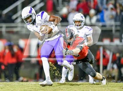 Thumbnail 1 in Hillcrest vs. Ridge View (SCHSL Class AAAAA 2nd Round Playoff) photogallery.