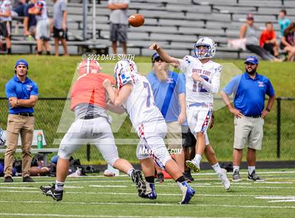 Thumbnail 2 in North East @ Fallston photogallery.
