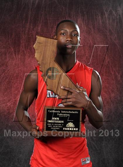 Thumbnail 3 in Redondo Union (CIF State D2 Award Photos) photogallery.