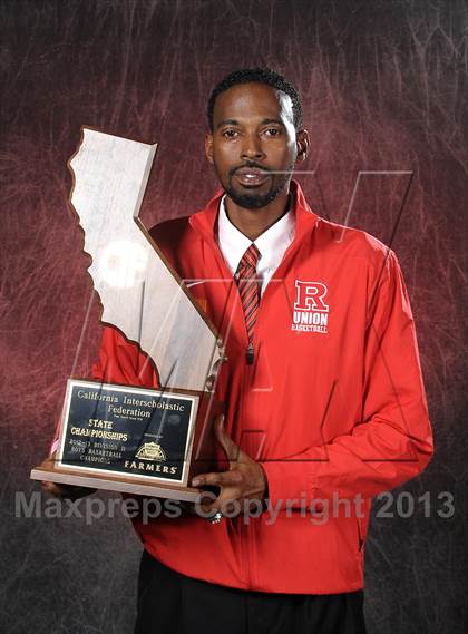 Thumbnail 1 in Redondo Union (CIF State D2 Award Photos) photogallery.