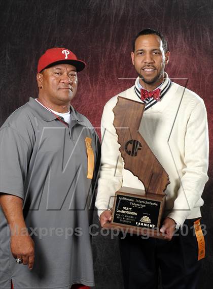 Thumbnail 3 in Redondo Union (CIF State D2 Award Photos) photogallery.