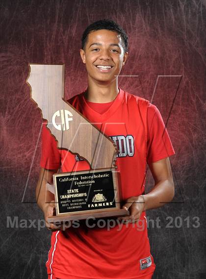 Thumbnail 3 in Redondo Union (CIF State D2 Award Photos) photogallery.