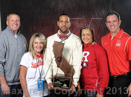 Thumbnail 1 in Redondo Union (CIF State D2 Award Photos) photogallery.