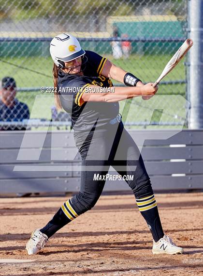 Thumbnail 1 in Del Oro @ Granite Bay photogallery.