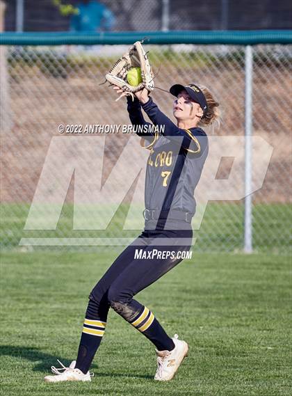 Thumbnail 3 in Del Oro @ Granite Bay photogallery.