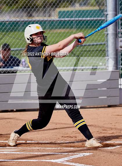 Thumbnail 3 in Del Oro @ Granite Bay photogallery.