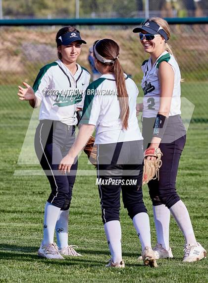 Thumbnail 1 in Del Oro @ Granite Bay photogallery.