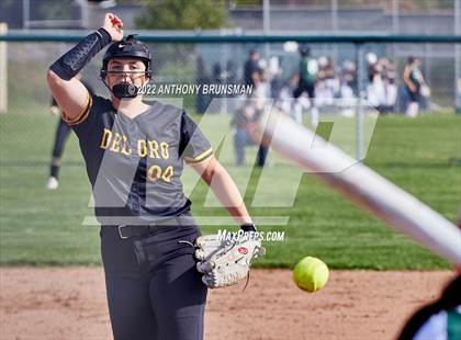 Thumbnail 3 in Del Oro @ Granite Bay photogallery.