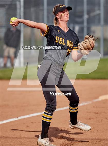 Thumbnail 2 in Del Oro @ Granite Bay photogallery.