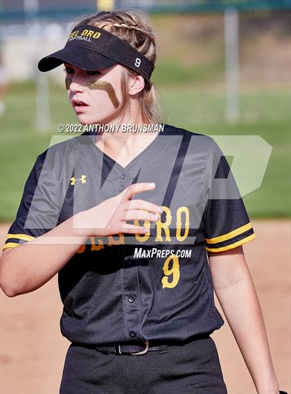 Thumbnail 2 in Del Oro @ Granite Bay photogallery.