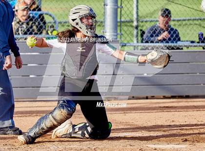 Thumbnail 3 in Del Oro @ Granite Bay photogallery.