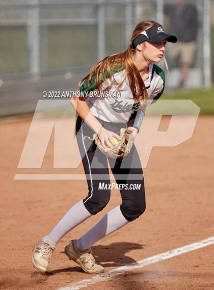 Thumbnail 3 in Del Oro @ Granite Bay photogallery.