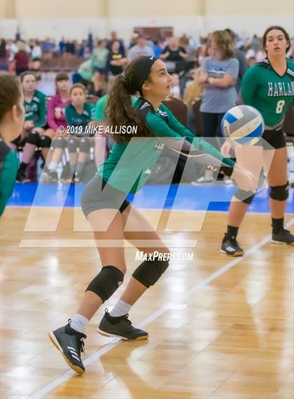 Thumbnail 3 in Hixson vs. Harlan (Rocky Top Classic) photogallery.