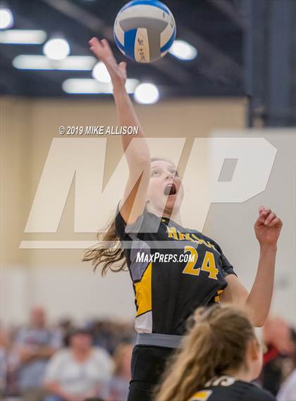 Thumbnail 1 in Hixson vs. Harlan (Rocky Top Classic) photogallery.