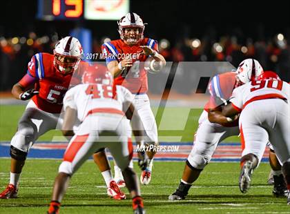 Thumbnail 2 in Waco @ Midway photogallery.