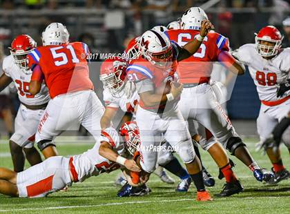 Thumbnail 1 in Waco @ Midway photogallery.