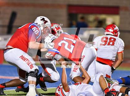 Thumbnail 3 in Waco @ Midway photogallery.