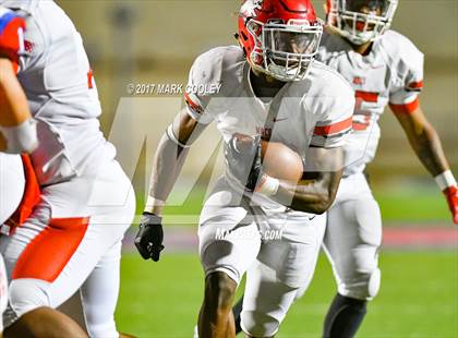 Thumbnail 3 in Waco @ Midway photogallery.