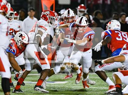 Thumbnail 1 in Waco @ Midway photogallery.