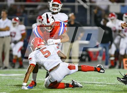Thumbnail 2 in Waco @ Midway photogallery.