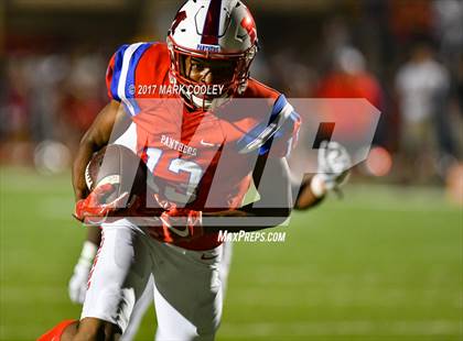 Thumbnail 3 in Waco @ Midway photogallery.