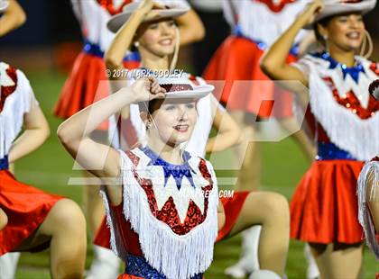 Thumbnail 2 in Waco @ Midway photogallery.