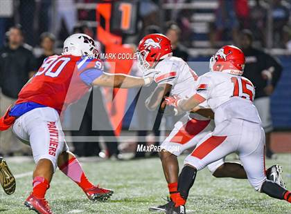 Thumbnail 2 in Waco @ Midway photogallery.