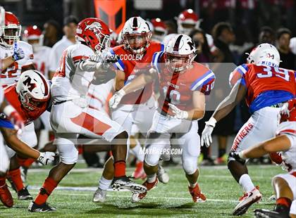 Thumbnail 3 in Waco @ Midway photogallery.