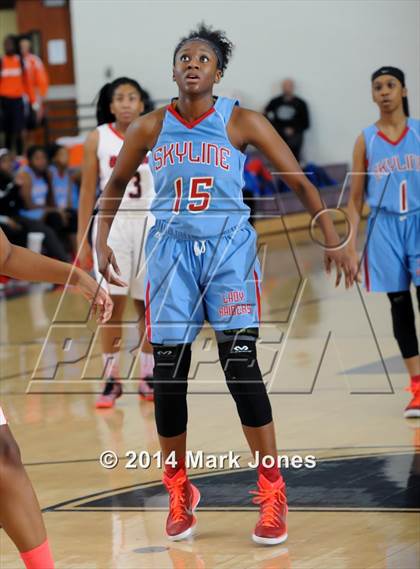 Thumbnail 3 in Skyline vs. Cleveland (Nike Tournament of Champions) photogallery.