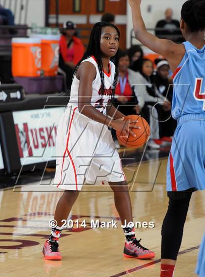 Thumbnail 1 in Skyline vs. Cleveland (Nike Tournament of Champions) photogallery.