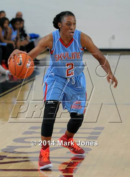 Thumbnail 1 in Skyline vs. Cleveland (Nike Tournament of Champions) photogallery.