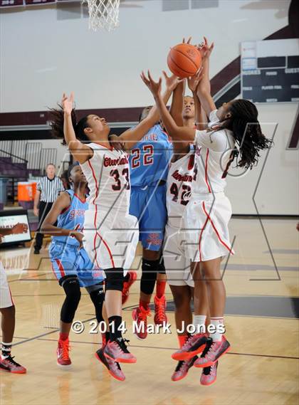 Thumbnail 1 in Skyline vs. Cleveland (Nike Tournament of Champions) photogallery.
