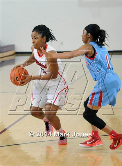 Thumbnail 1 in Skyline vs. Cleveland (Nike Tournament of Champions) photogallery.
