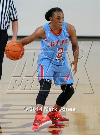 Thumbnail 3 in Skyline vs. Cleveland (Nike Tournament of Champions) photogallery.