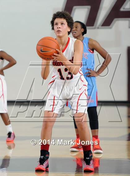 Thumbnail 3 in Skyline vs. Cleveland (Nike Tournament of Champions) photogallery.