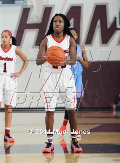 Thumbnail 1 in Skyline vs. Cleveland (Nike Tournament of Champions) photogallery.