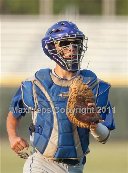 Thumbnail 3 in Wolcott vs Seymour (CIAC Class M Semifinal) photogallery.