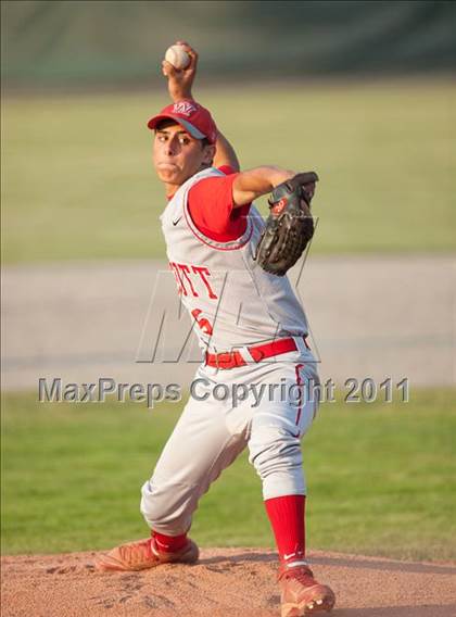 Thumbnail 3 in Wolcott vs Seymour (CIAC Class M Semifinal) photogallery.