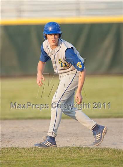 Thumbnail 2 in Wolcott vs Seymour (CIAC Class M Semifinal) photogallery.